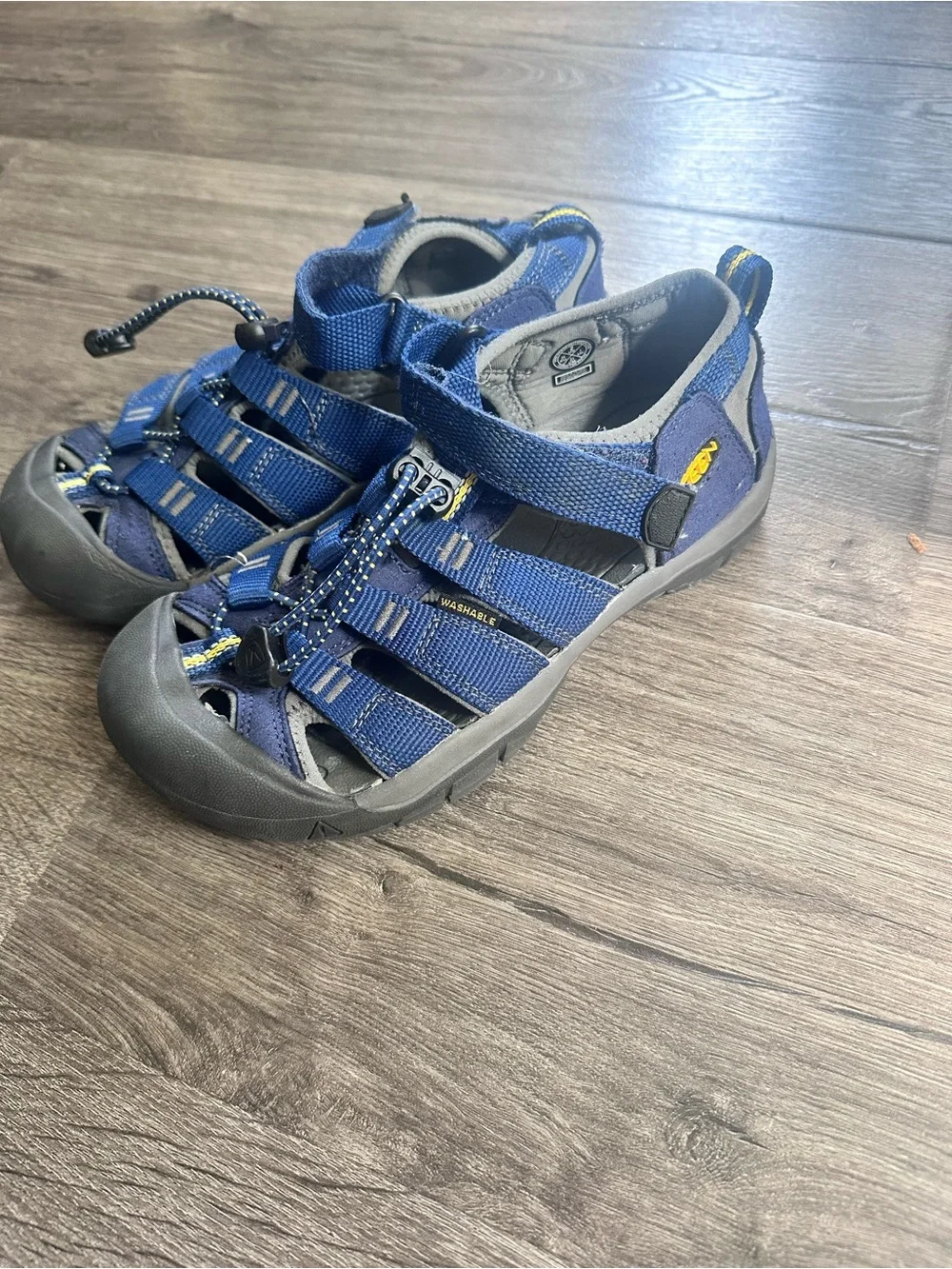 Keen Kids Blue Closed-Toe Sport Sandals with Yellow Accent